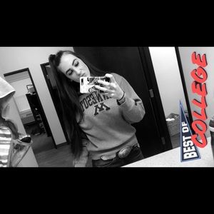 Meet your Posher, Kayla